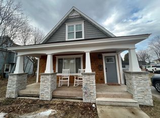 624 Park St, Ishpeming, MI 49849