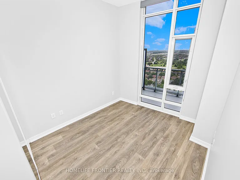 2520 Eglinton Ave W #1918 — Photo 10