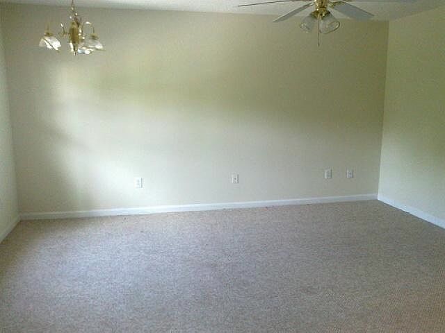 2nd image of 130 Charlestowne Way APT G