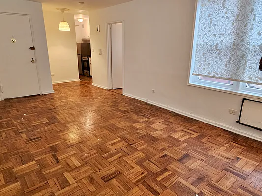 Rented by Capri Jet Realty Corp | media 3