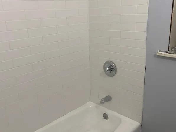 415 Ocean Ave #3, Jersey City, NJ 07305