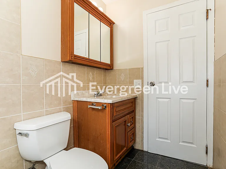 8436 Flamingo Ln — Photo 13