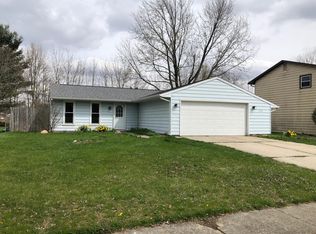 2708 Repton Dr, Fort Wayne, IN 46815