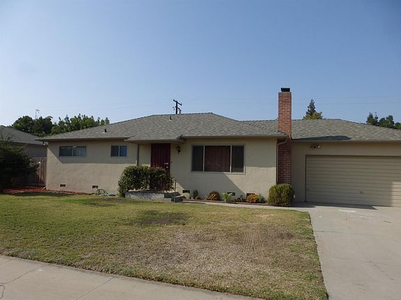 3rd image of 3030 E Meadow Avenue