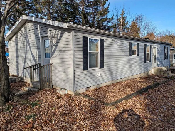 7317 E Harbor Rd, Lakeside Marblehead, OH 43440