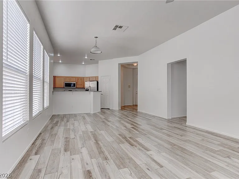161 Greenwich Village Ave — Photo 29