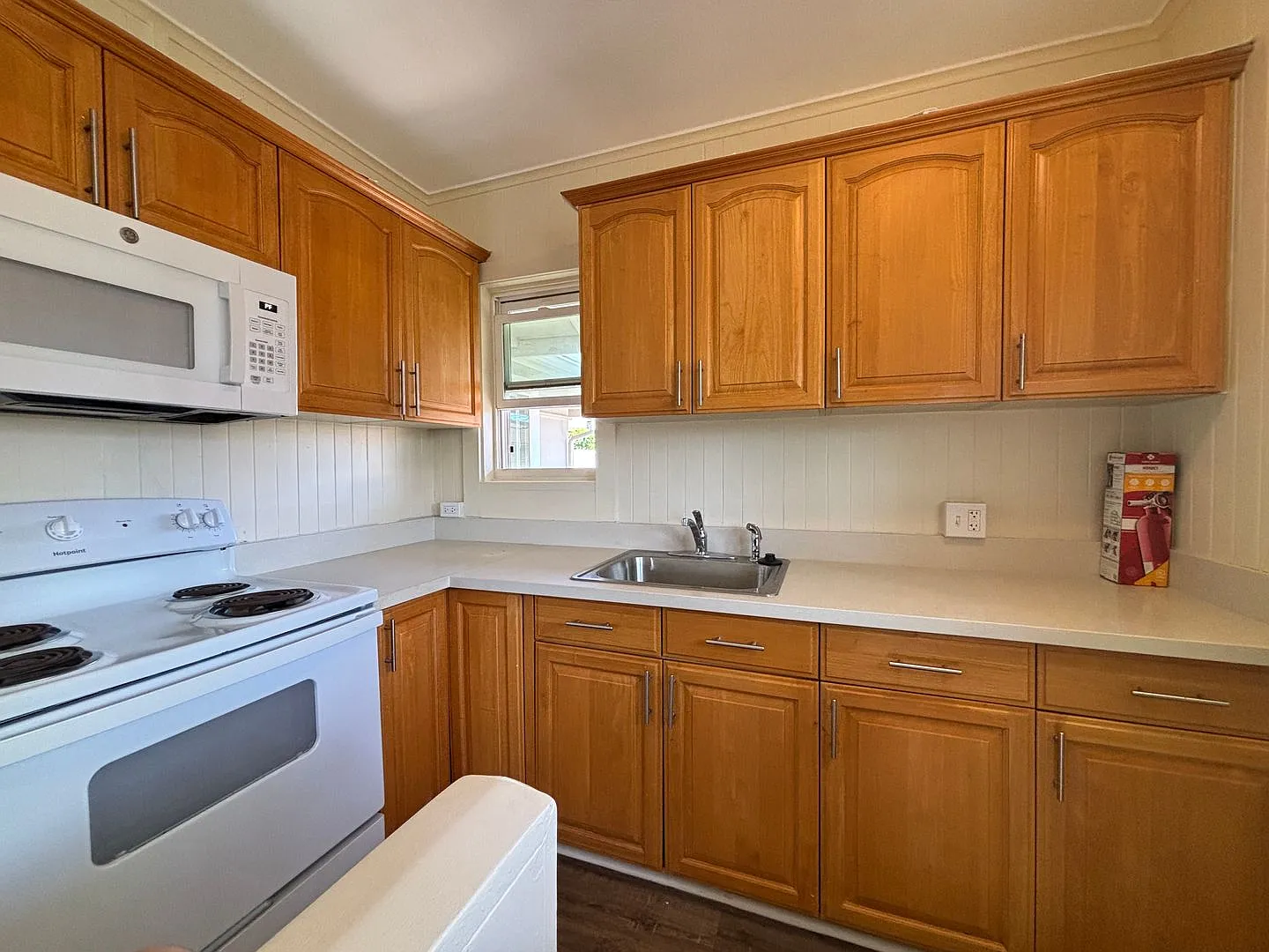 737 Hauoli St. — Photo 1