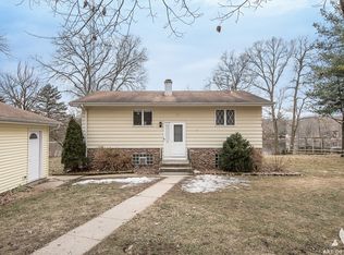 92 Quinsey Rd, Yorkville, IL 60560