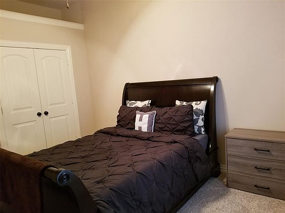 5th image of 309 Bay Hill Ct