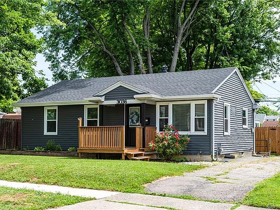 4th image of 3036 Hobart Ave