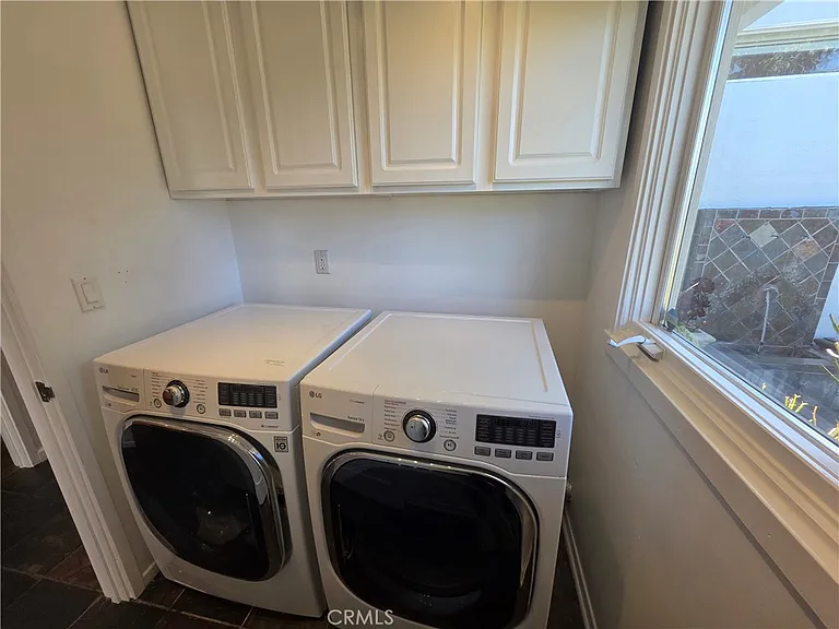310 S Thurston Ave — Photo 13