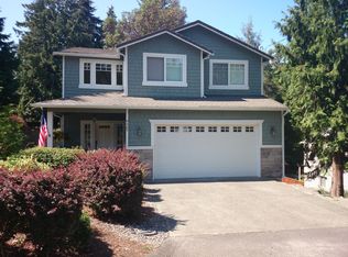 9367 Forest Ct SW, Seattle, WA 98136