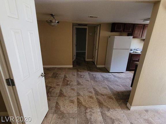 5th image of 5081 River Glen Dr Unit 119