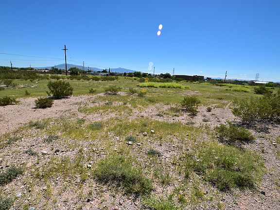 4th image of E Benson Hwy