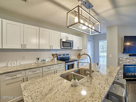 4th image of 1534 Sand Dollar Cir