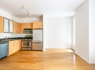 90 West St APT 18U, New York, NY 10006