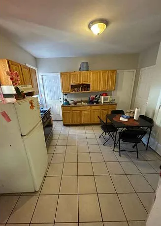 133 Suydam St #1 — Photo 2