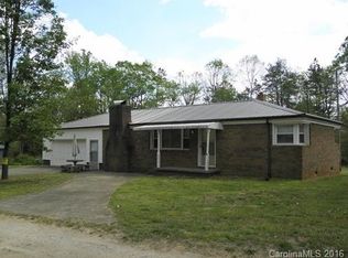 26 E Duncan Hill Ln, Taylorsville, NC 28681