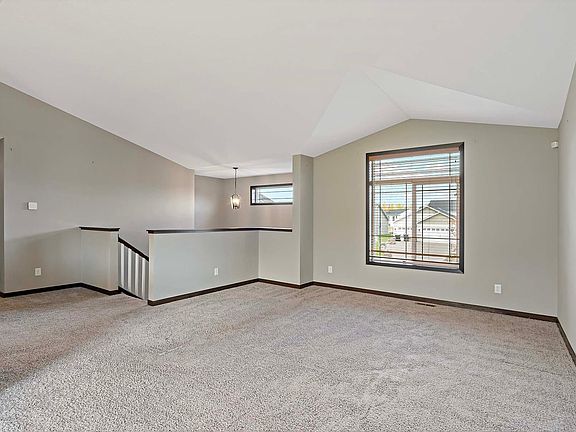 2nd image of 7713 Lambert Cir NE