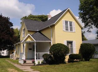 715 Pennsylvania Ave, Plymouth, IN 46563