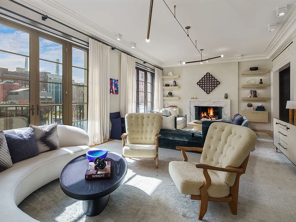 1st image of 155 E 79th St #9/10