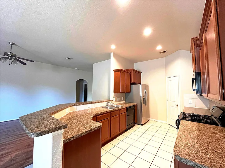 20330 Pine Water Ln — Photo 17