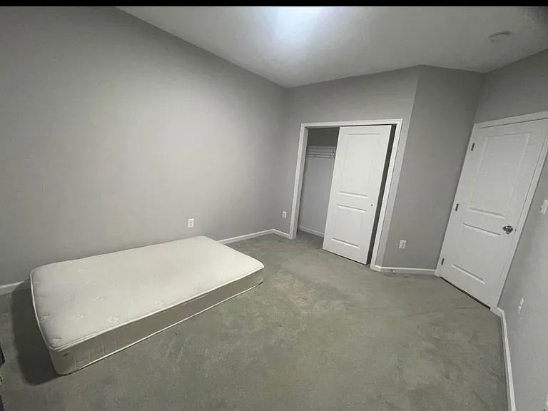23536 Belvoir Woods Ter — Photo 16