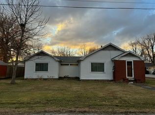 508 N Grant St, Oblong, IL 62449