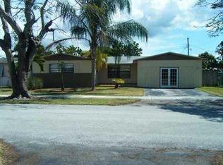 16661 SW 102nd Pl, Miami, FL 33157