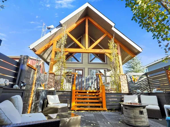 256 Cottageclub Cres, Rocky View County, AB T0L 1N0