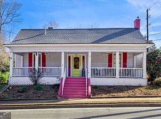 135 Glynn St N, Fayetteville, GA 30214