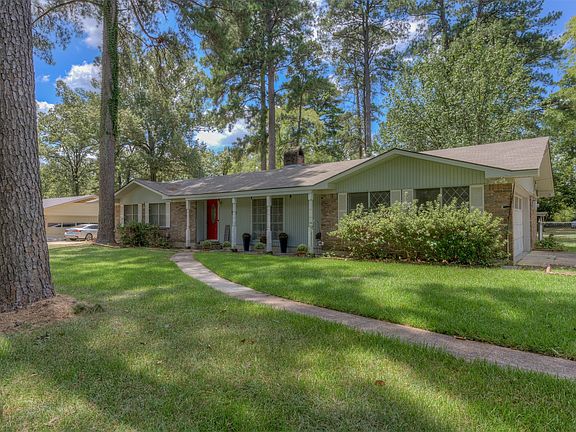 3rd image of 3132 Pines Rd