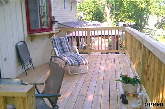 3rd image of 11667 Hartman Ave