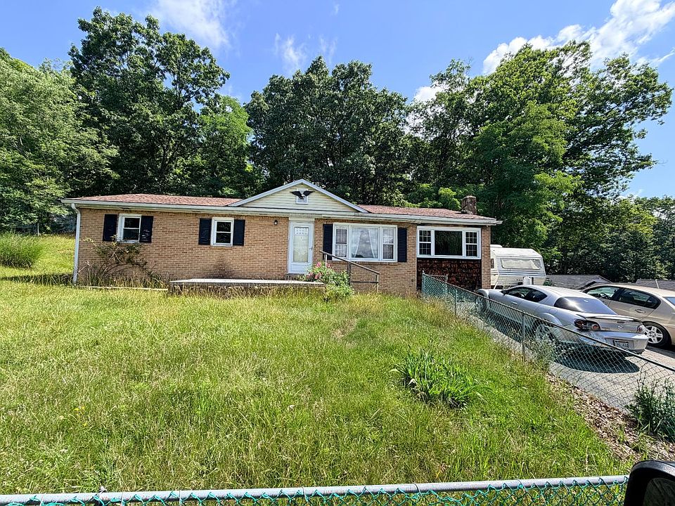 2nd image of 107 Bostic St