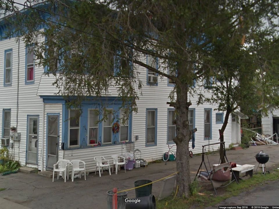 2nd image of 5 Jay St