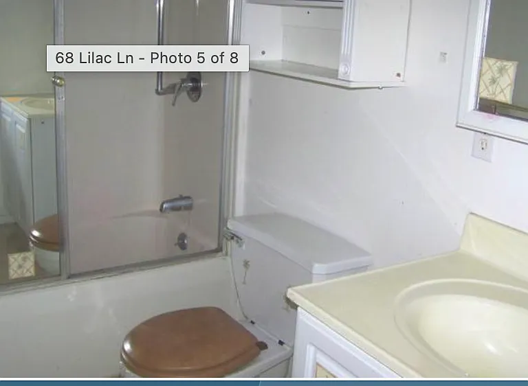 68 Lilac Ln — Photo 2