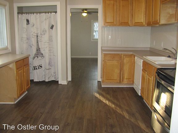 5th image of 6748 Doris Dr
