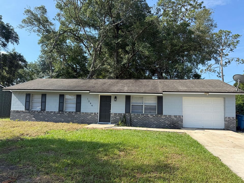 1st image of 1044 Springbank Ave