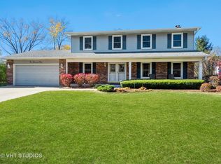 1009 Bankfield Ct, Naperville, IL 60540