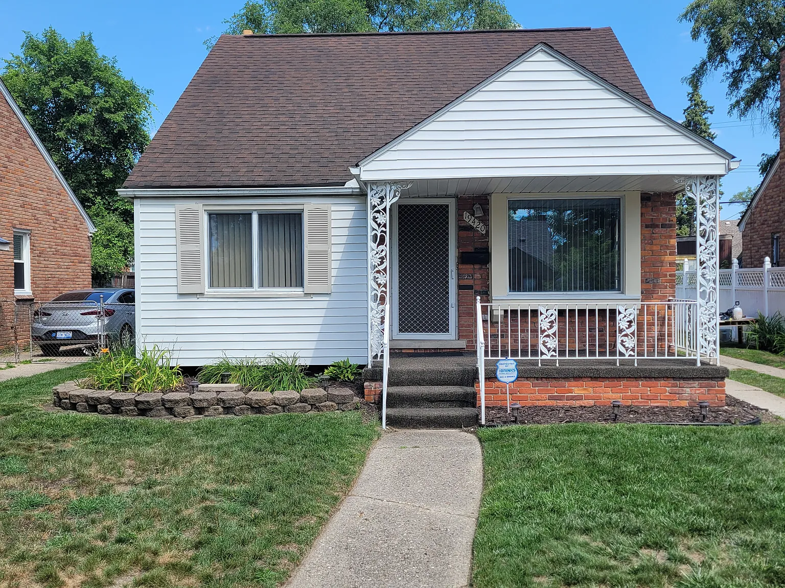 3 bed, 1250 sqft, $1,500 — Photo 2