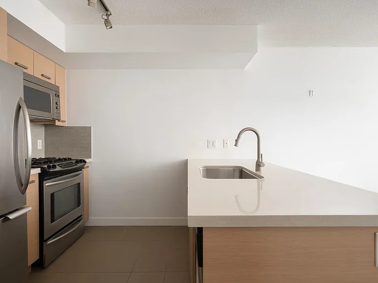 8033 Saba Rd #607 — Photo 4