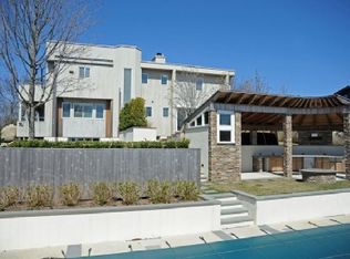 16 Fairmont Ave, Montauk, NY 11954