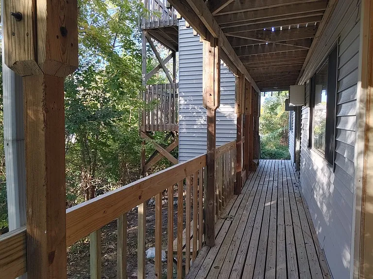 415 S. Van Buren Street — Photo 20