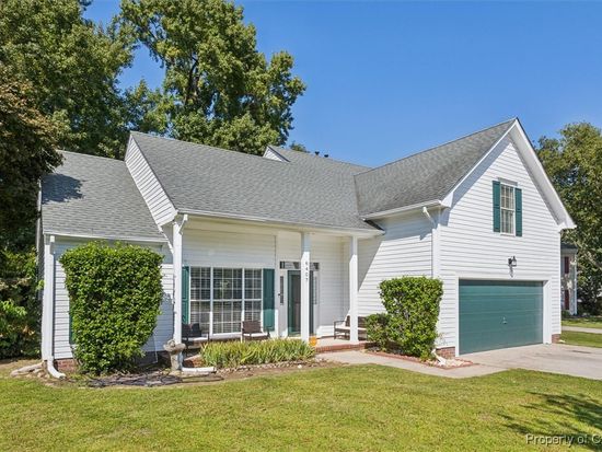 6407 Crosswinds Ct, Suffolk, VA 23435