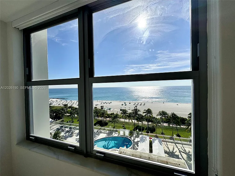 2899 Collins Ave #1037 — Photo 5