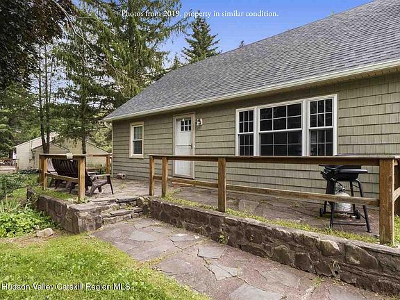 5th image of 117 Maplecrest Road