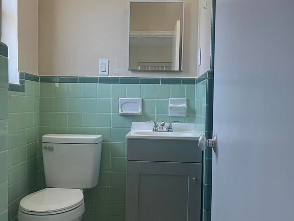 4th image of 380 Boylston Ave