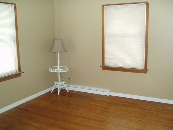 BEDROOM 1 WITh HARDWOOD