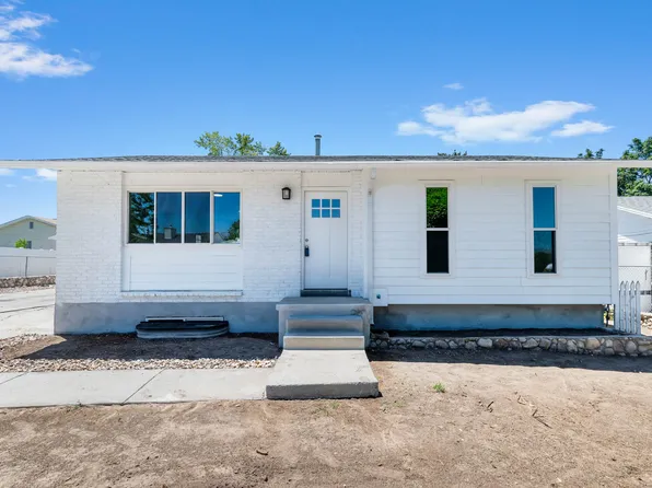 5722 S Gandalf Dr, Salt Lake City, UT 84129