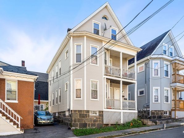 3 Hazel St, Salem, MA 01970